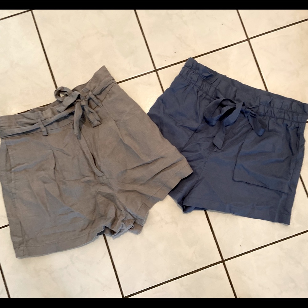 Multiple shorts green , gray and blue - Picture 1 of 4